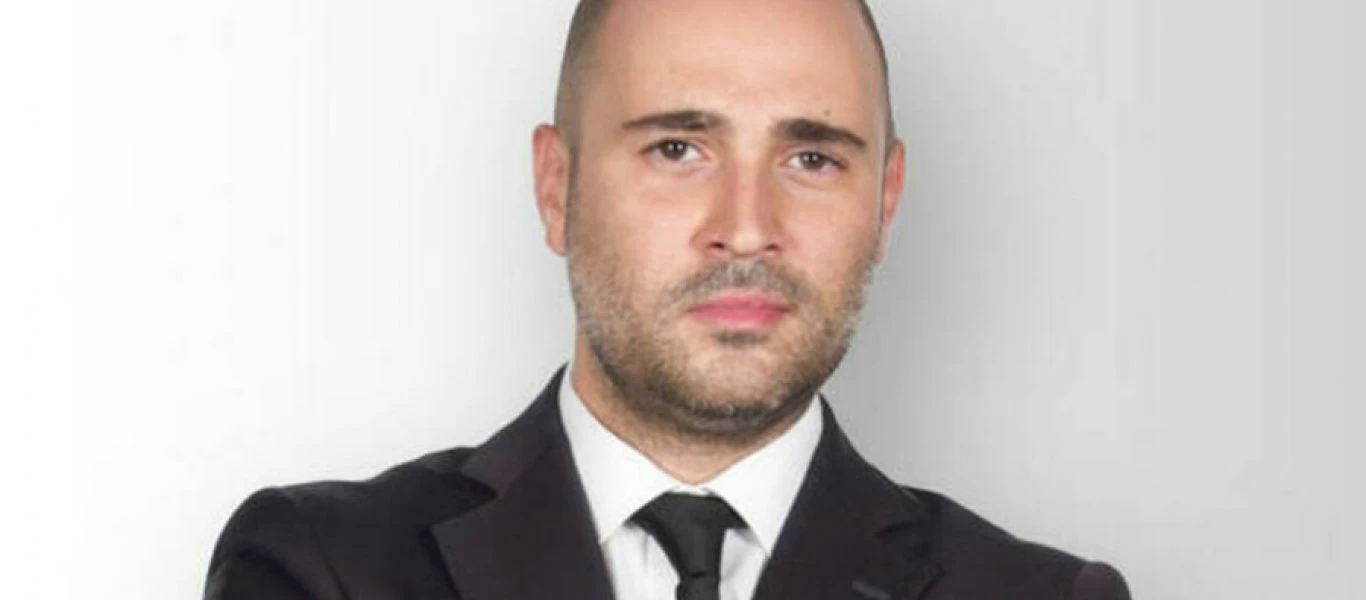 Κ.Μπογδάνος για πλύσιμο πιάτων: «Υπάρχει πολιτική διάσταση στο θέμα»